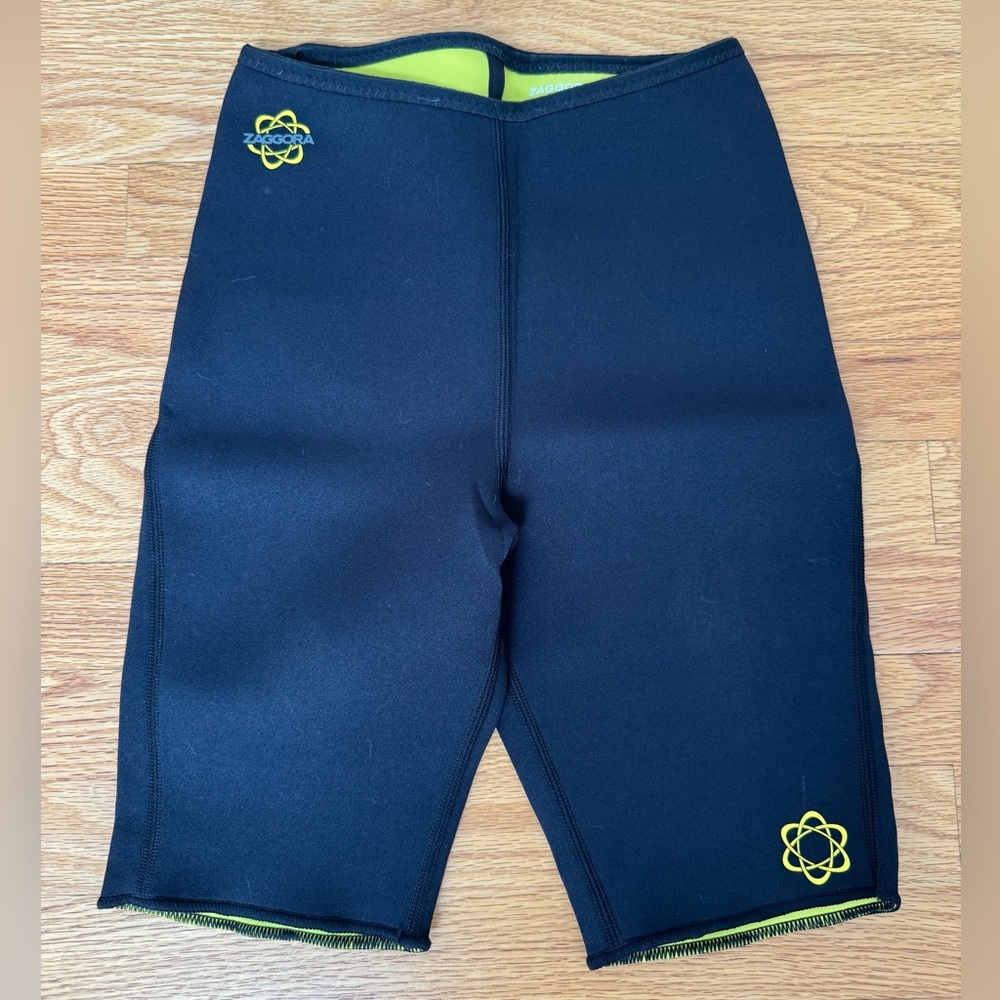 Zaggora HotPants - Black and Yellow Neoprene Shorts - XS